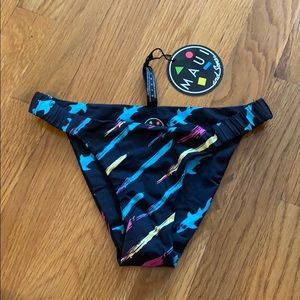 Maui & sons reversible bikini bottoms
